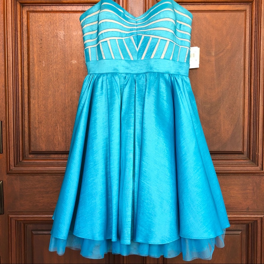 Aidan Mattox ✨NWT✨ Short Cocktail/Prom Dress sz 4 - Picture 2 of 8